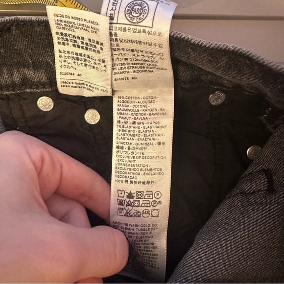 Levi's Wedgie Straight Jeans - gray - Picture 8 of 10